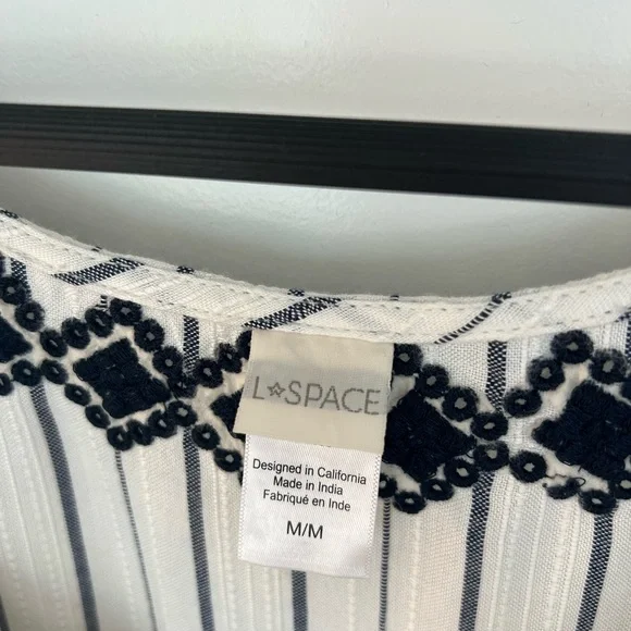 NEW! L*space tank, cover-up, side ties. Size M. - Picture 4 of 5